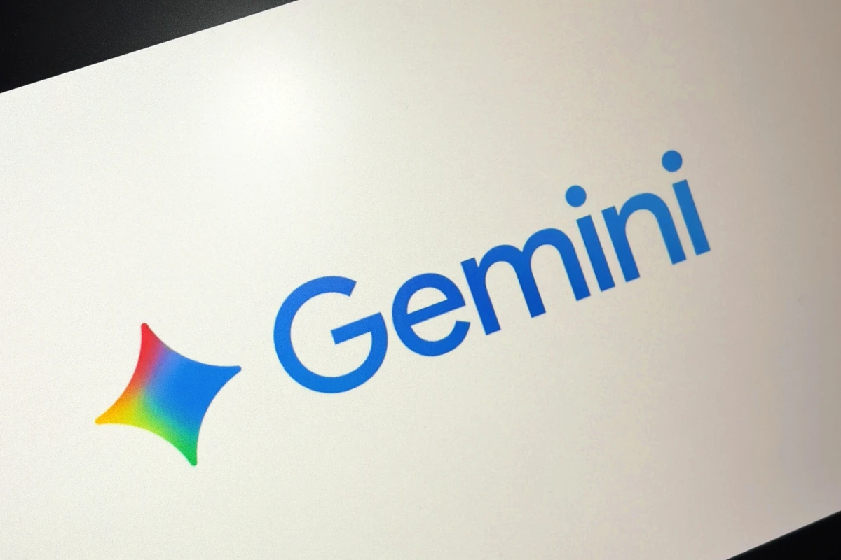Google выпустила три Gemini модели, но флагман снова задерживается: конкуренты уходят вперёд