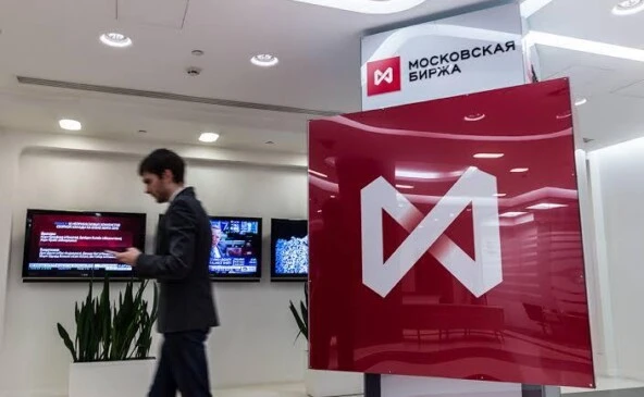 Мосбиржа запускает торги фьючерсами на Samsung и SK Hynix